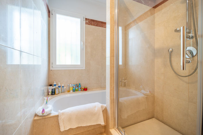 Image No.22-4 Bed Villa for sale