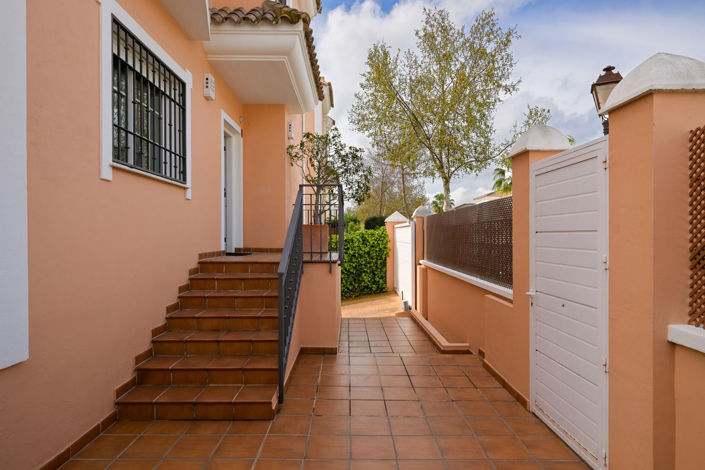 Image No.25-5 Bed Villa for sale