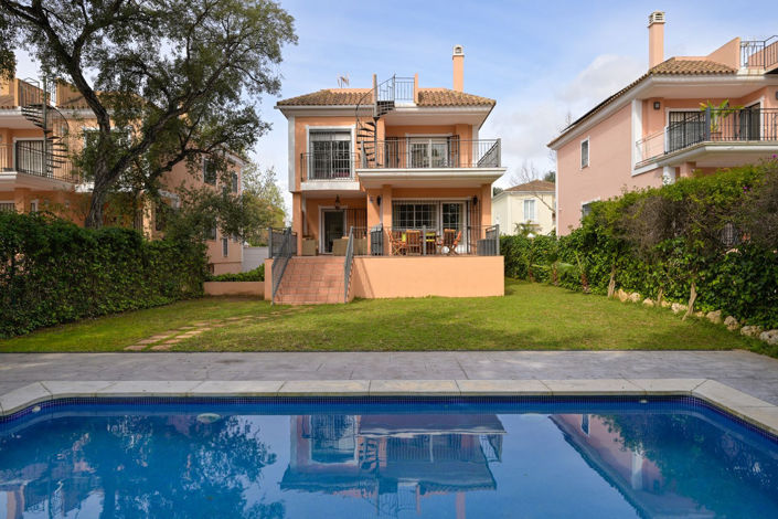 Image No.27-5 Bed Villa for sale