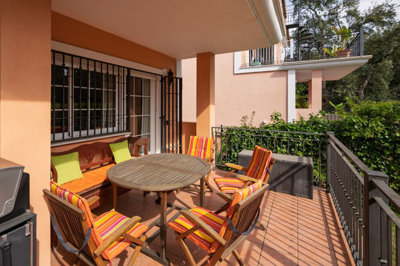 4-c23c0f86247804fa50226aecd8b0b2c8