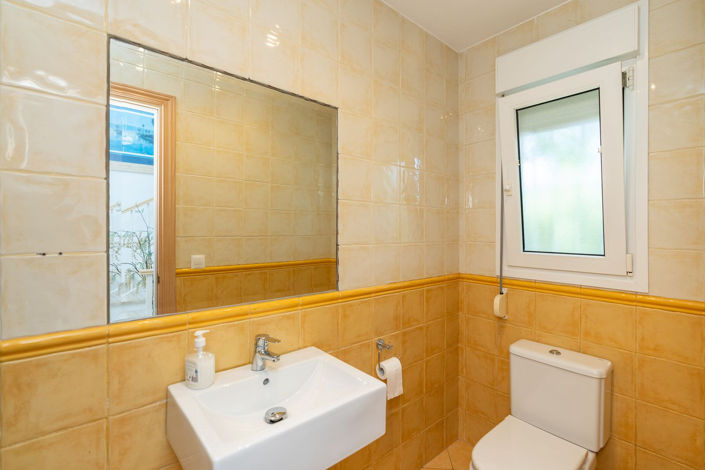 Image No.34-3 Bed Villa for sale