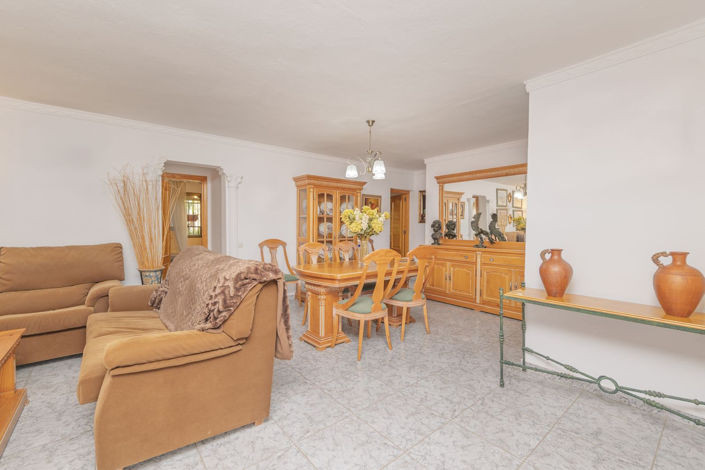 Image No.20-3 Bed Villa for sale