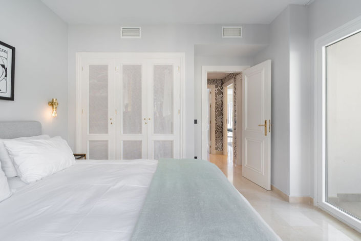 Image No.21-3 Bed Townhouse for sale