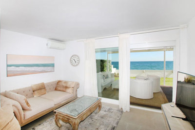 11-20939a0134ad724a8cb2a801094d15a4