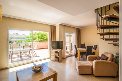 12-53013098fcab6c38b1379cd33298e050