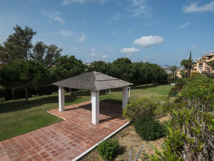 Image No.24-4 Bed Townhouse for sale