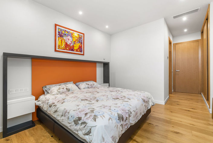 Image No.20-6 Bed Villa for sale