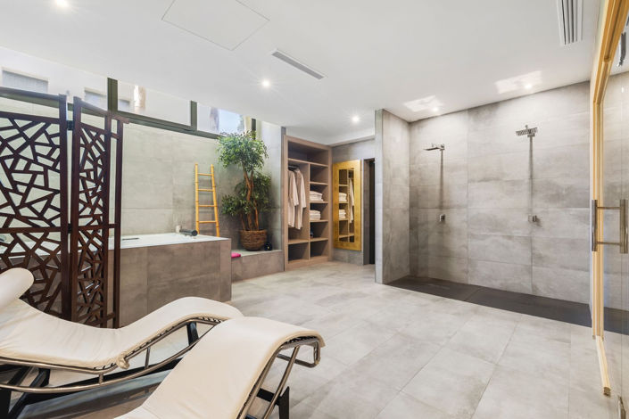 Image No.21-6 Bed Villa for sale