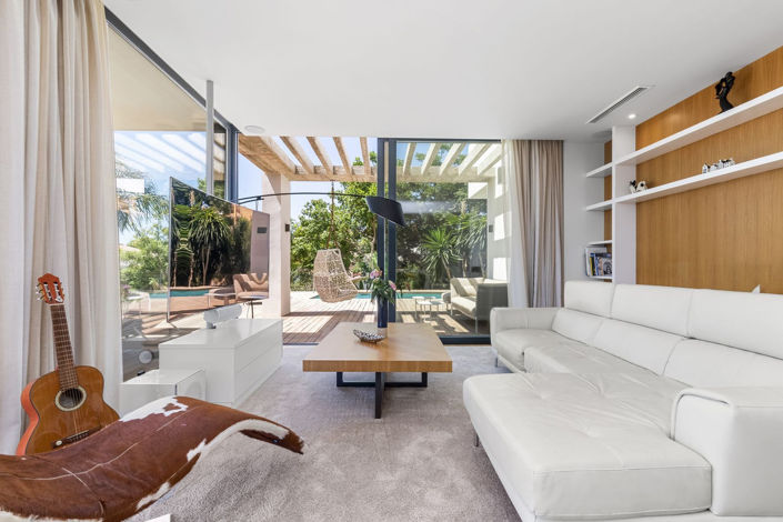 Image No.5-6 Bed Villa for sale