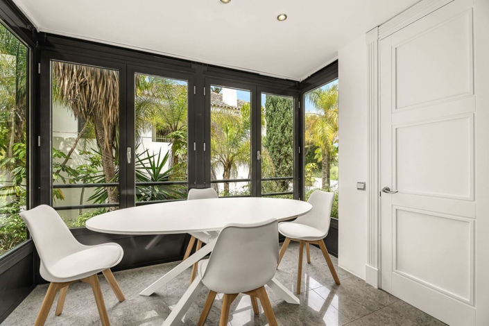 Image No.17-3 Bed Apartment for sale