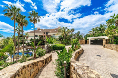 4-c23c0f86247804fa50226aecd8b0b2c8