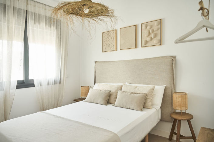 Image No.17-3 Bed Townhouse for sale