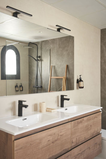 Image No.23-3 Bed Townhouse for sale