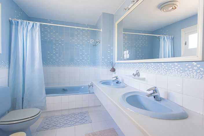 Image No.21-8 Bed Villa for sale