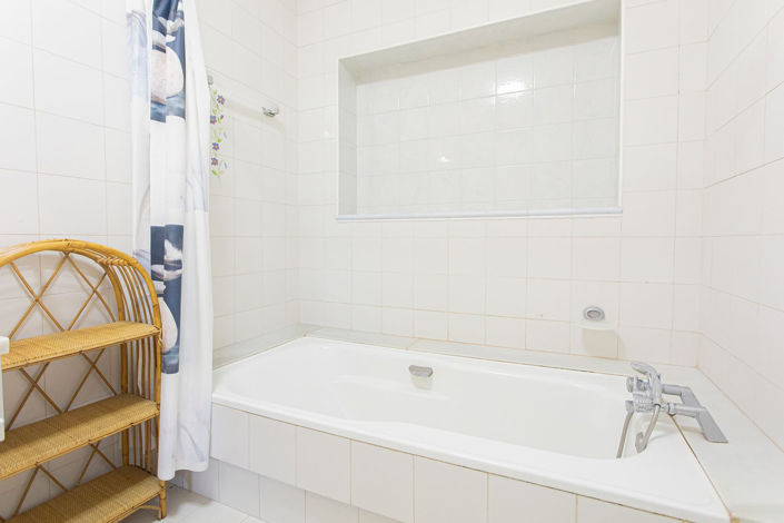 Image No.41-8 Bed Villa for sale