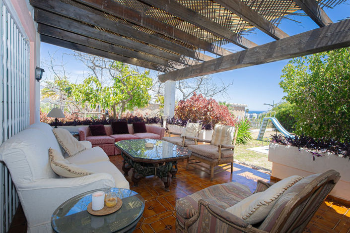 Image No.9-8 Bed Villa for sale