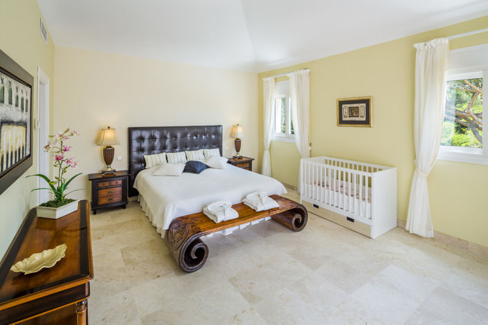 Image No.8-4 Bed Villa for sale