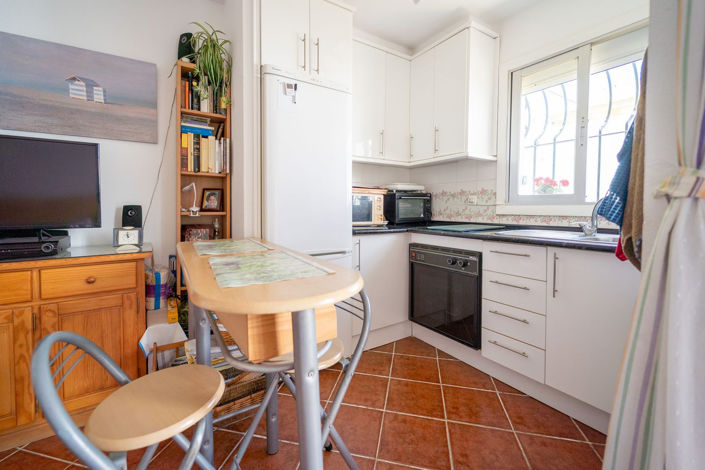 Image No.10-2 Bed Townhouse for sale