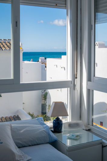 Image No.23-2 Bed Townhouse for sale