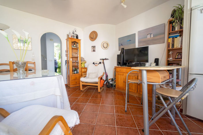 Image No.31-2 Bed Townhouse for sale