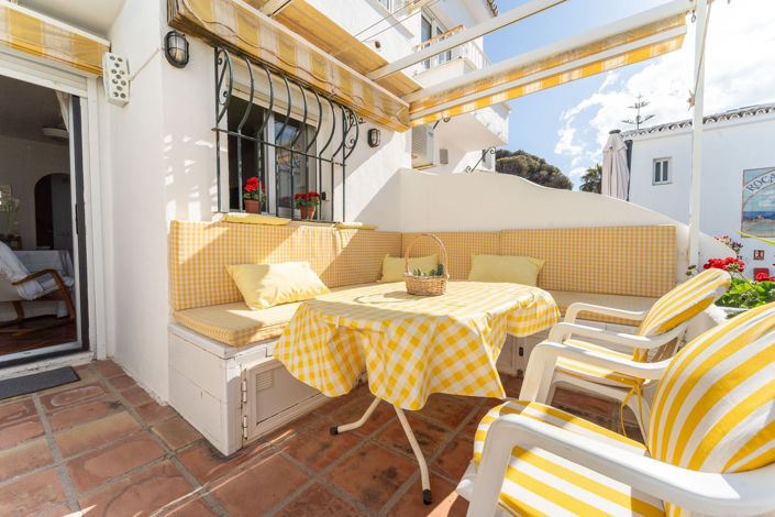 Image No.6-2 Bed Townhouse for sale