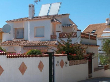 10-bb915d1cb19341576dcdc994b81ab9c5