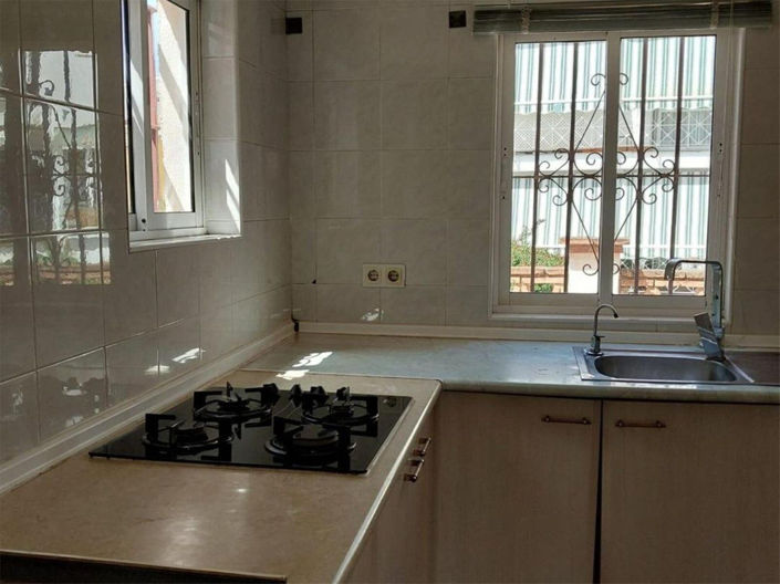 Image No.9-4 Bed Townhouse for sale