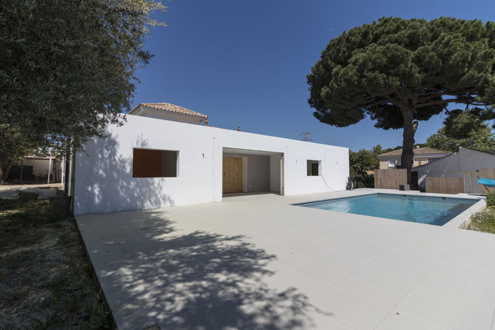 Image No.5-9 Bed Villa for sale