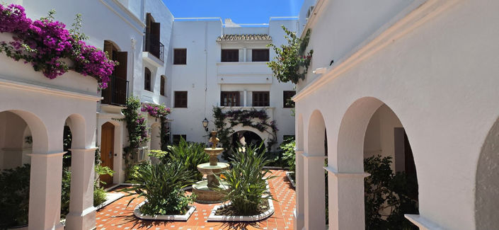 Image No.9-3 Bed Townhouse for sale