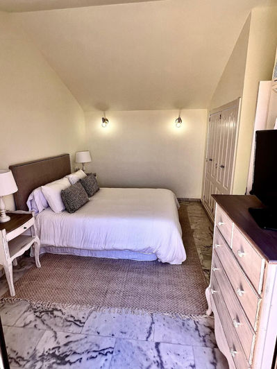 Image No.21-3 Bed Apartment for sale