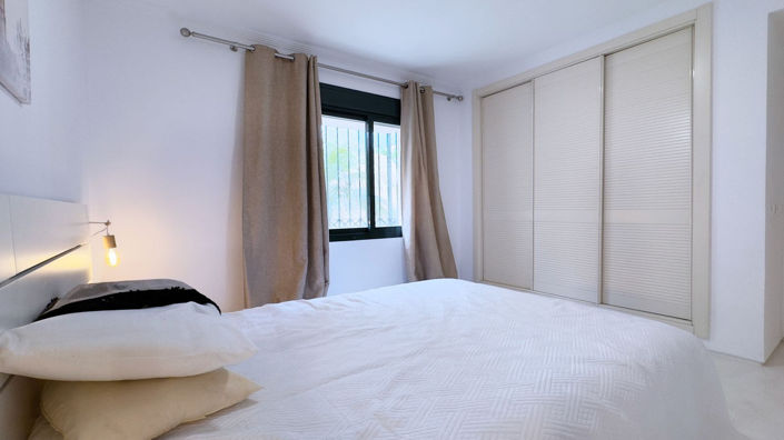 Image No.12-2 Bed Apartment for sale