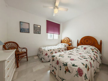 15-11d12f2f454f2f5e9b981fdd8b901d51