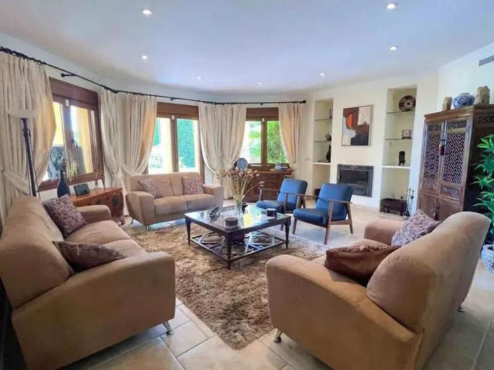 Image No.4-5 Bed Villa for sale