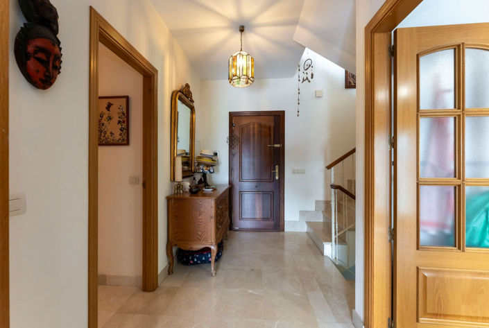 Image No.7-3 Bed Villa for sale