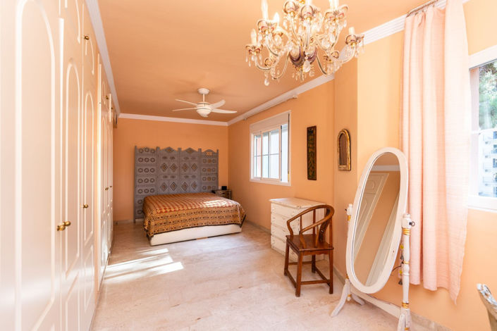 Image No.8-2 Bed Penthouse for sale