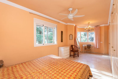 9-467d0cee5b725f3ef65f102a0c2e69c0