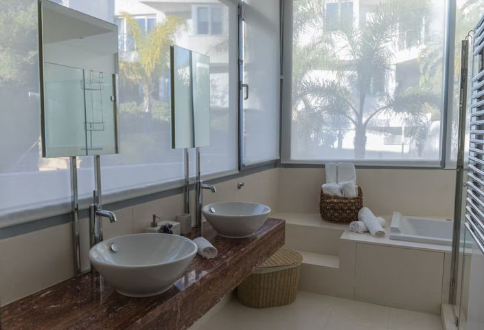 Image No.4-2 Bed Townhouse for sale