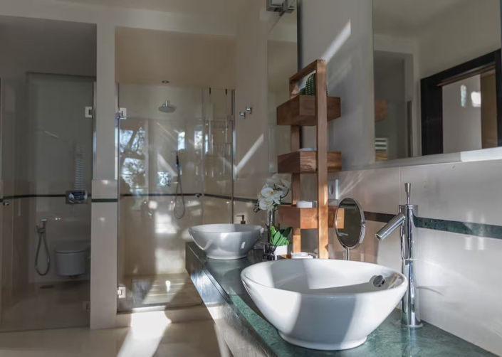 Image No.6-2 Bed Townhouse for sale