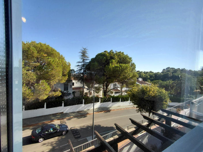 Image No.18-2 Bed Apartment for sale