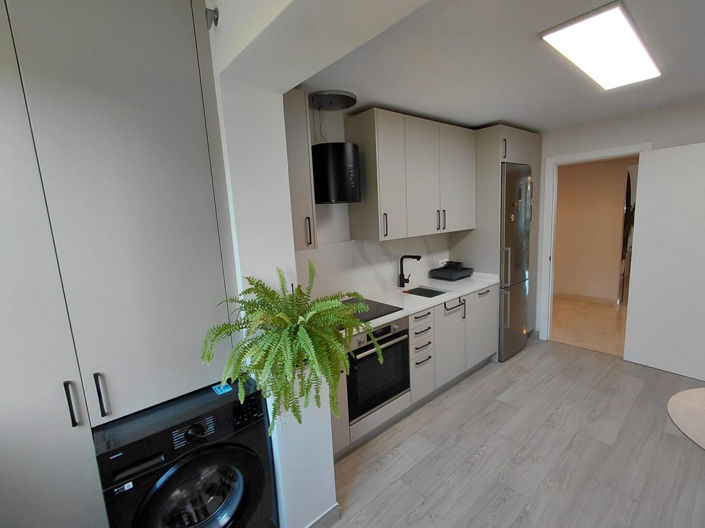 Image No.8-2 Bed Apartment for sale