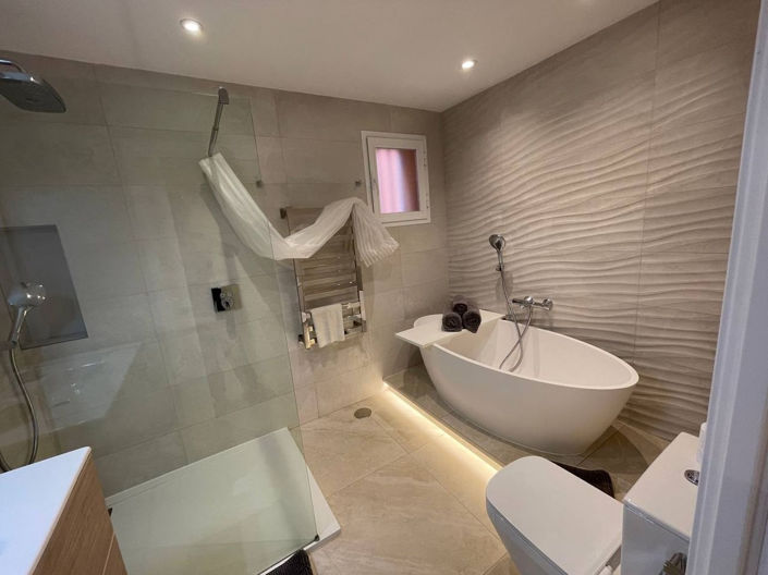 Image No.14-2 Bed Apartment for sale