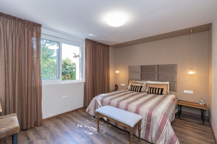 Image No.10-4 Bed Villa for sale