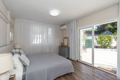 13-5fd73dea700db77384c091ca9818b1a9