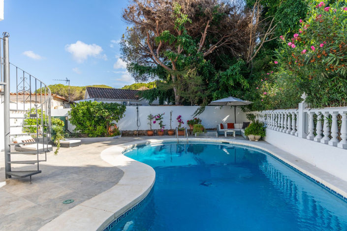 Image No.41-4 Bed Villa for sale