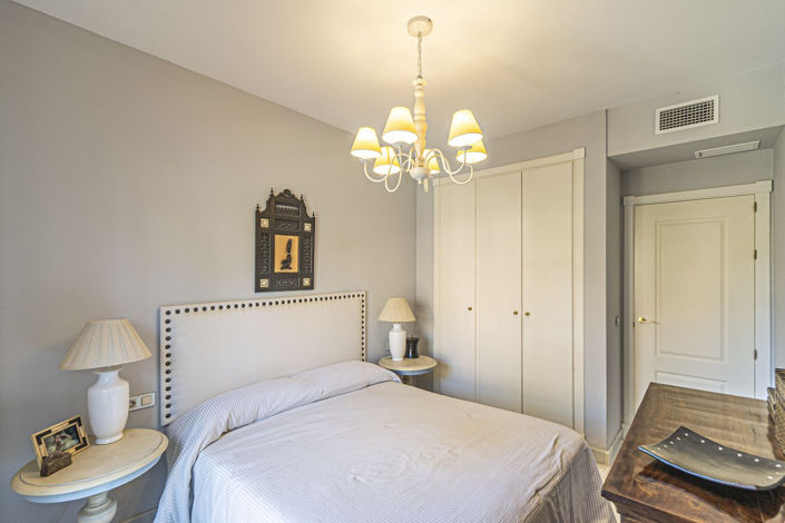 Image No.19-4 Bed Apartment for sale