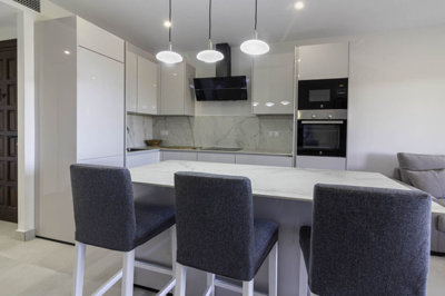 7-aa4cc561180b369757c0bb4af9886cd3