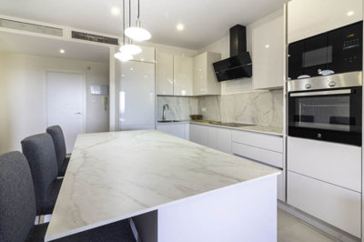 8-e64a9055bba3e77ac8aca3b893cdf826