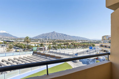 15-11d12f2f454f2f5e9b981fdd8b901d51