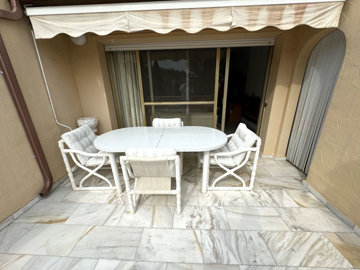 13-5fd73dea700db77384c091ca9818b1a9