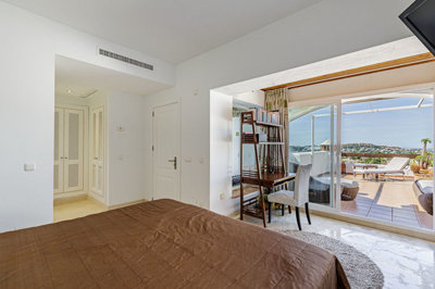 13-5fd73dea700db77384c091ca9818b1a9